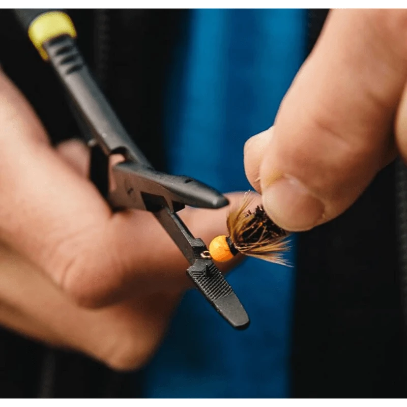 Loon Outdoors Rogue Scissor Forceps With Comfy Grip 2 Loon Outdoors Rogue Scissor Forceps With Comfy Grip - Image 2