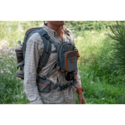 Fishpond Firehole Backpack -Fishing Gear Store 1075080 800 auto