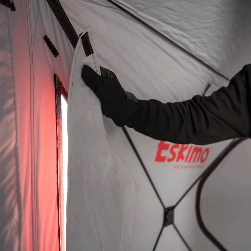 Eskimo Outbreak 650XD Ice Fishing Tent 10 Eskimo Outbreak 650XD Ice Fishing Tent - Image 10