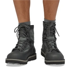 Patagonia Foot Tractor Aluminum Bar Wading Boot - Men's -Fishing Gear Store 969566 800 auto